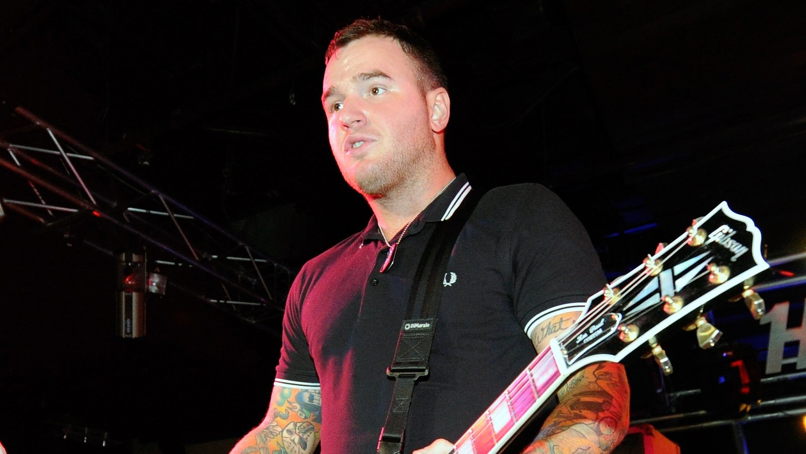 Chad Gilbert’s Shock Exit: New Found Glory Guitarist Gone at 45 – Fans Demand ‘Encore’ from the Afterlife
